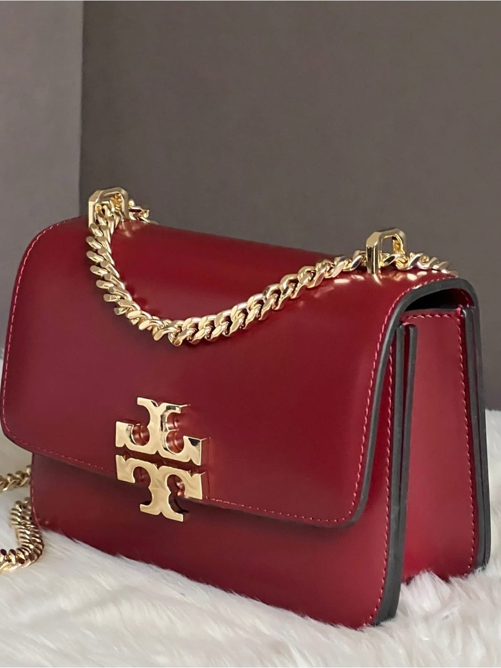 165386 - Tory Burch Eleanor Small Convertible Shoulder Bag - Picture 4 of 15